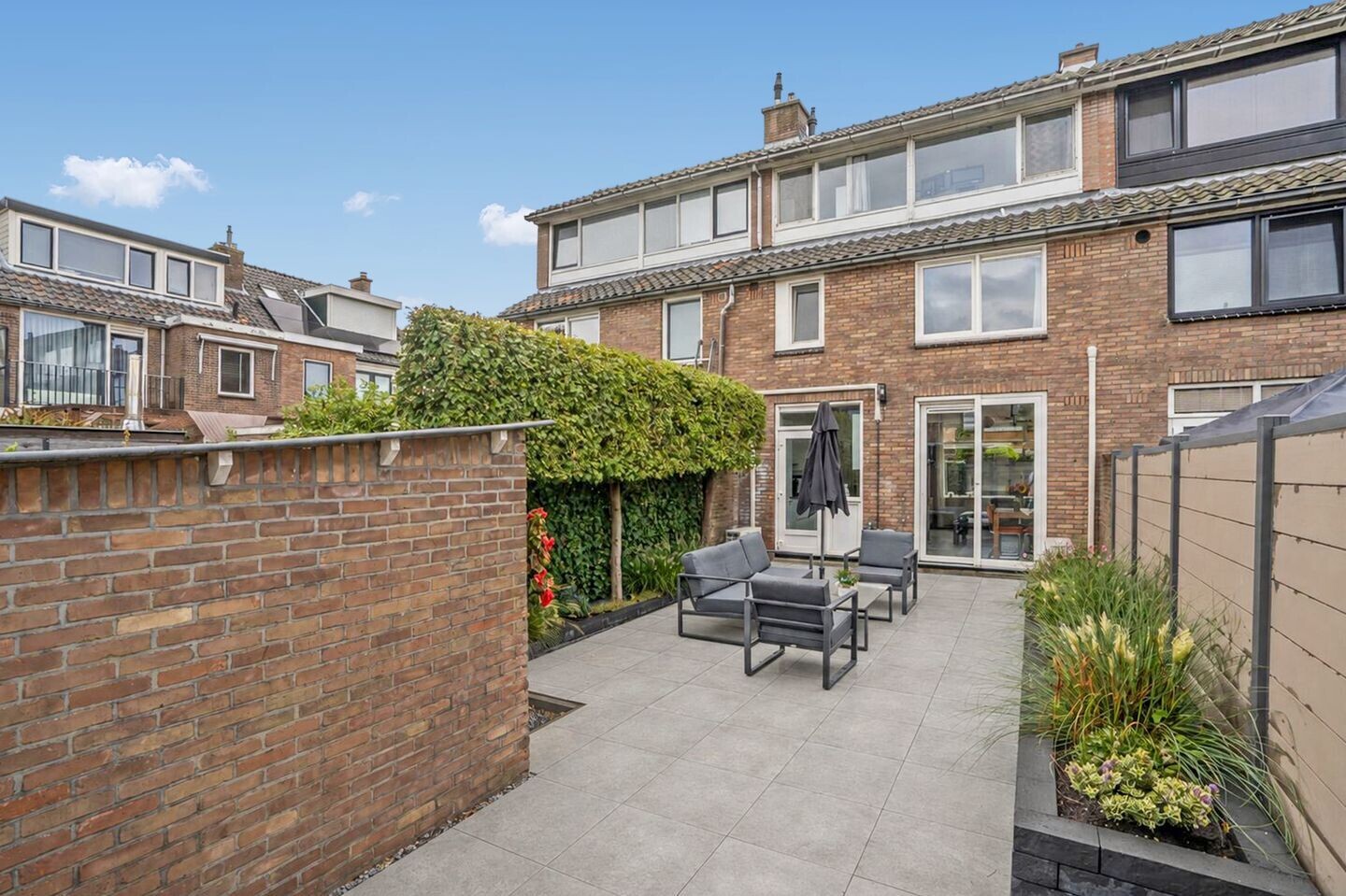 Tussenwoning te koop: Cortenaerstraat 4, Leidschendam