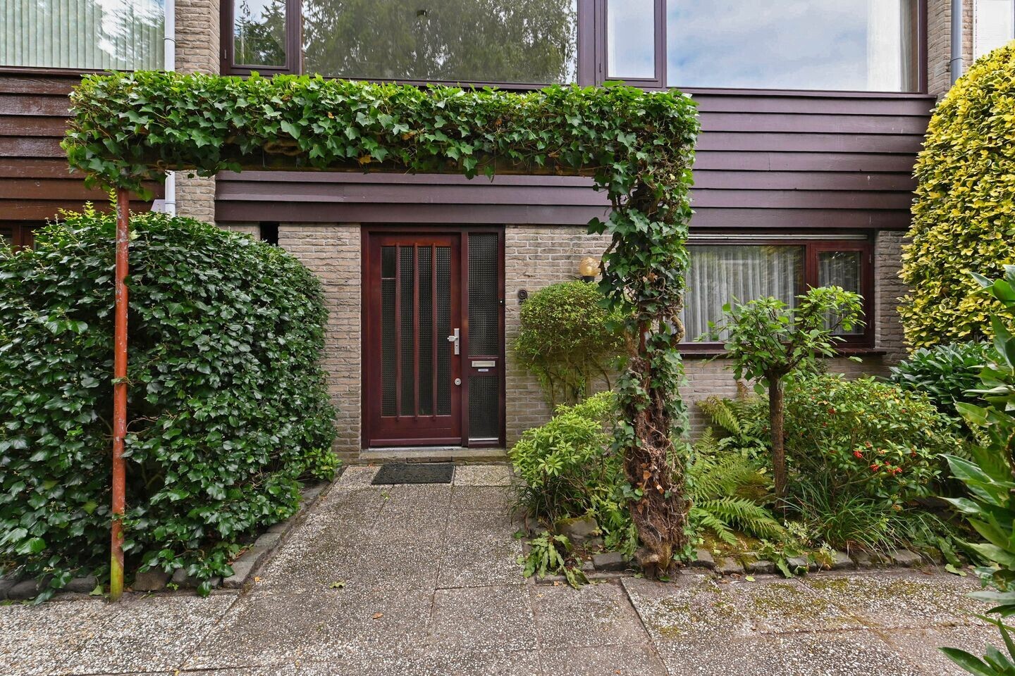 Tussenwoning te koop: Virulylaan 9, Leidschendam