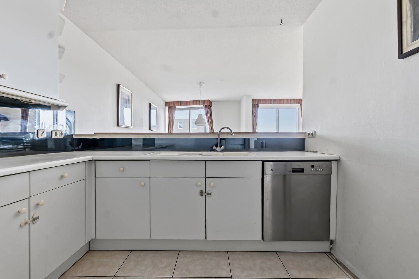 Appartement te koop: Raadhuisstraat 34, Voorburg