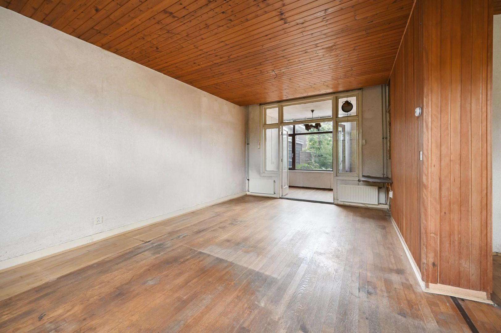 Tussenwoning te koop: Laan van Sevenstar 10, Voorburg