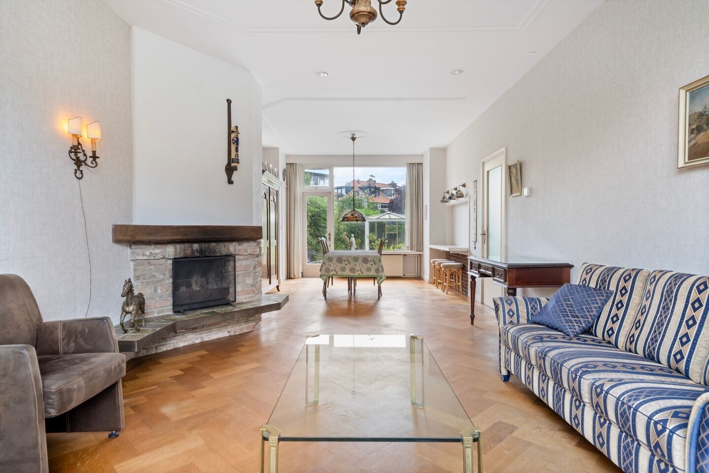 Tussenwoning te koop: Laan van Sevenstar 6, Voorburg