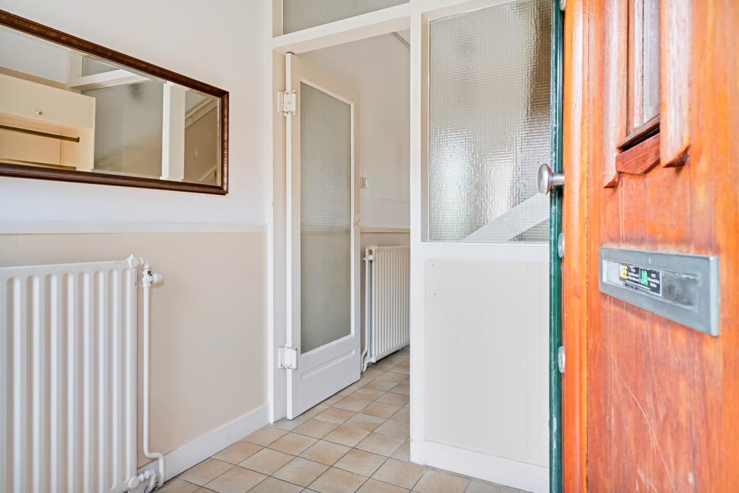 Tussenwoning te koop: Laan van Sevenstar 6, Voorburg