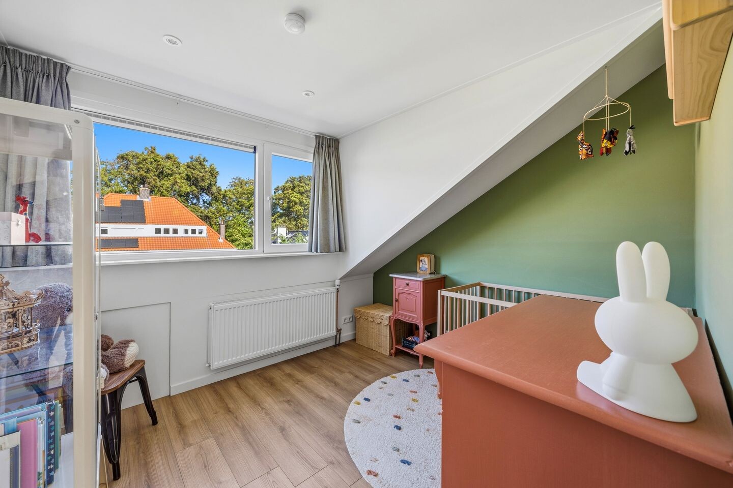Tussenwoning te koop: Oosterloostraat 17, Voorburg