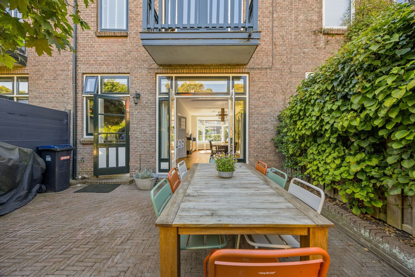 Tussenwoning te koop: Oosterloostraat 17, Voorburg
