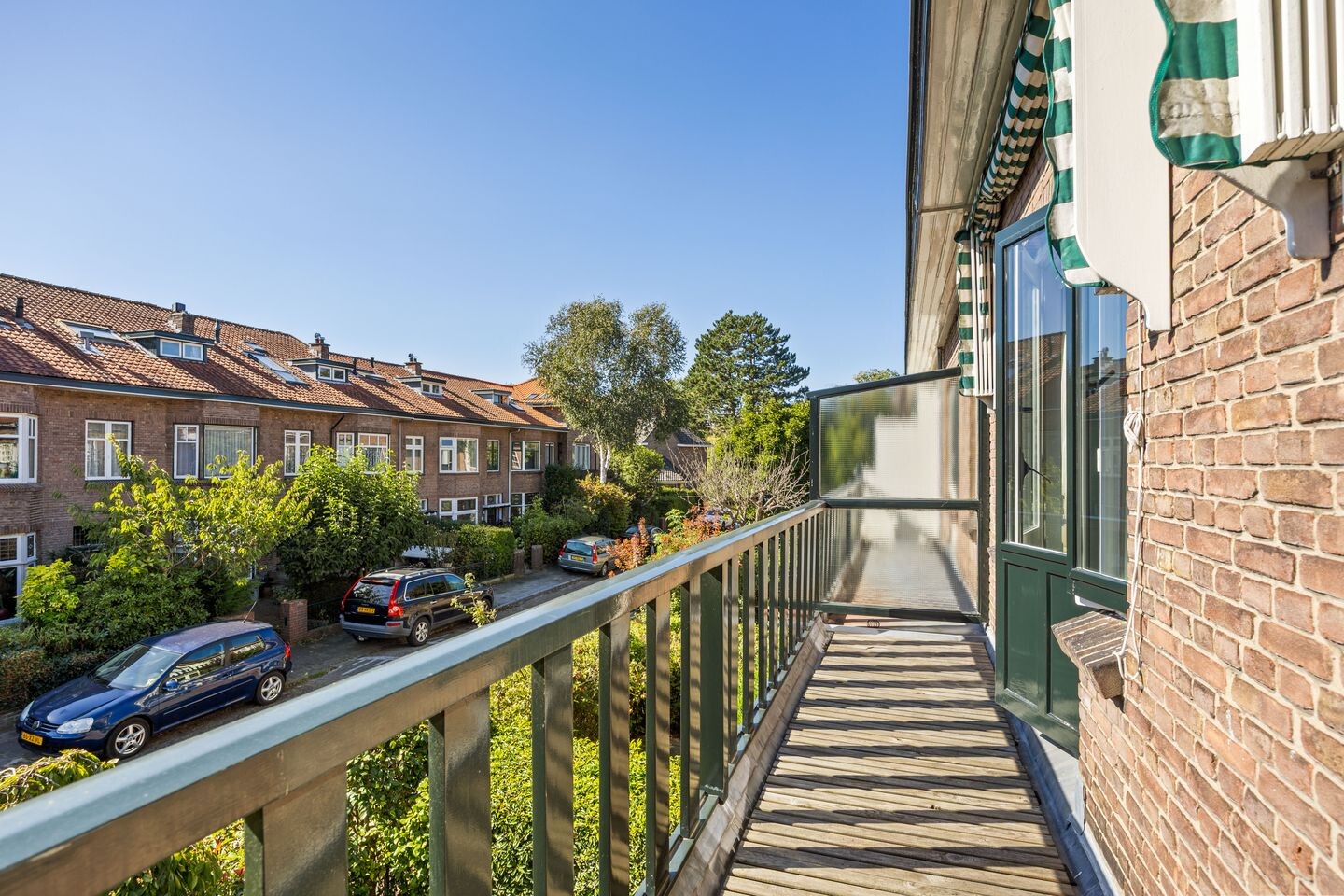 Tussenwoning te koop: Oosterloostraat 17, Voorburg