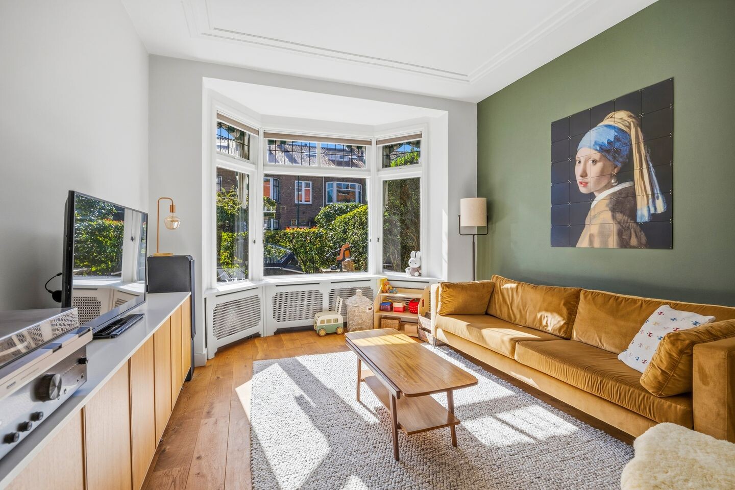 Tussenwoning te koop: Oosterloostraat 17, Voorburg