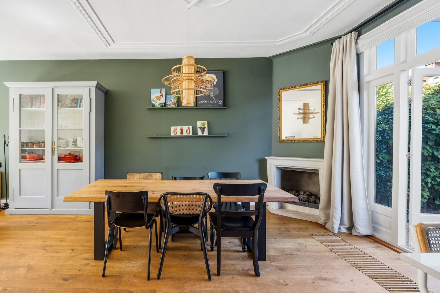 Tussenwoning te koop: Oosterloostraat 17, Voorburg
