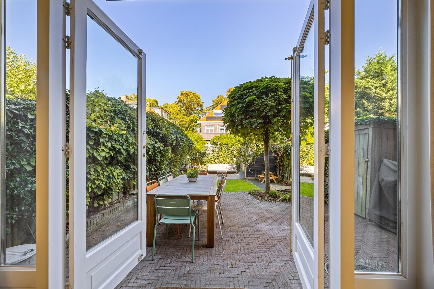 Tussenwoning te koop: Oosterloostraat 17, Voorburg