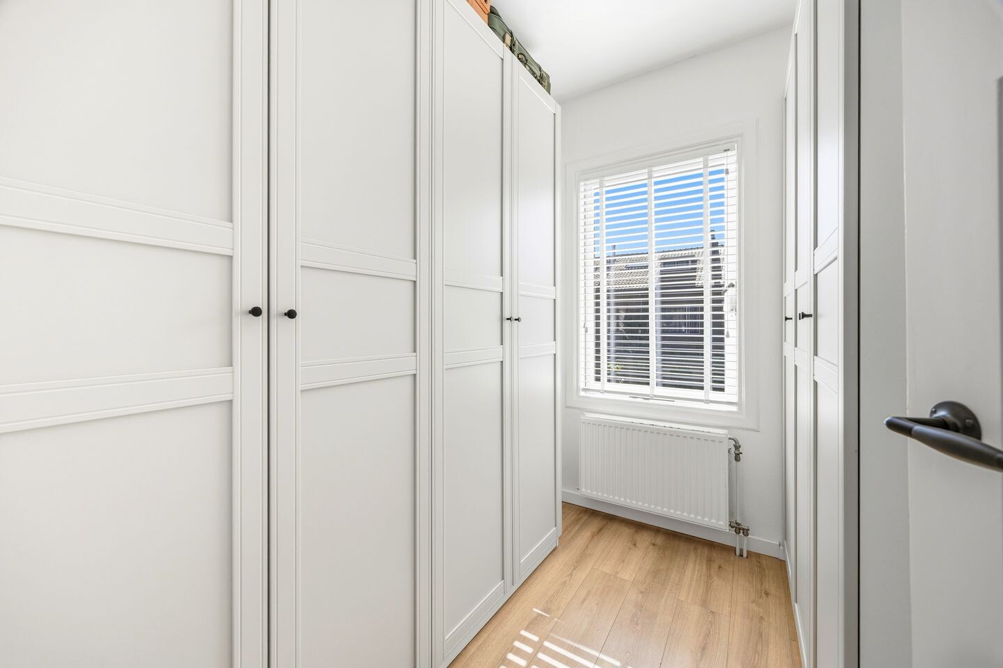 Tussenwoning te koop: Oosterloostraat 17, Voorburg