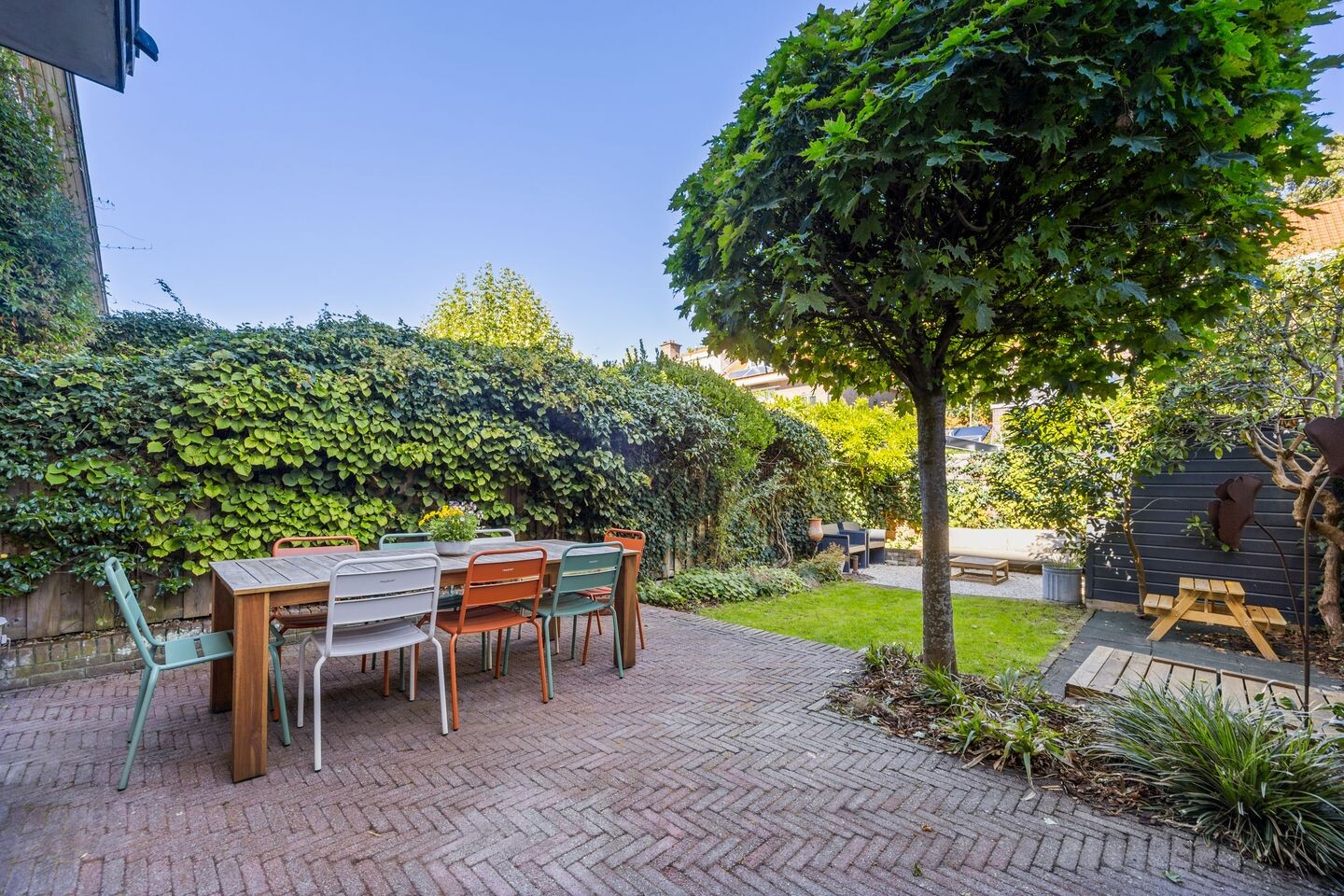 Tussenwoning te koop: Oosterloostraat 17, Voorburg