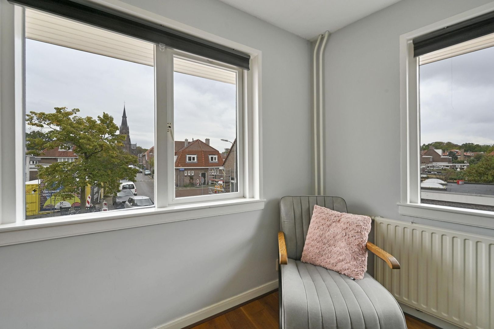 Hoekwoning te koop: Sophiastraat 1, Voorburg
