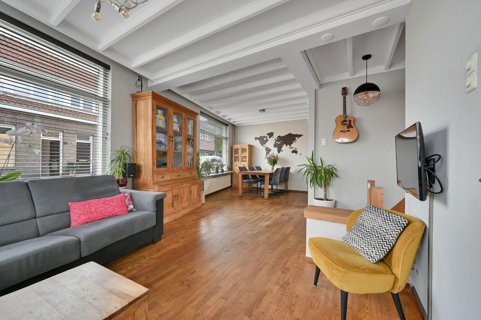 Hoekwoning te koop: Sophiastraat 1, Voorburg