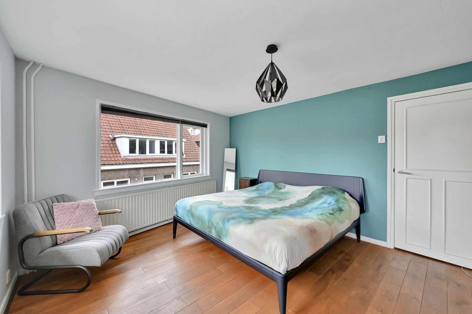 Hoekwoning te koop: Sophiastraat 1, Voorburg