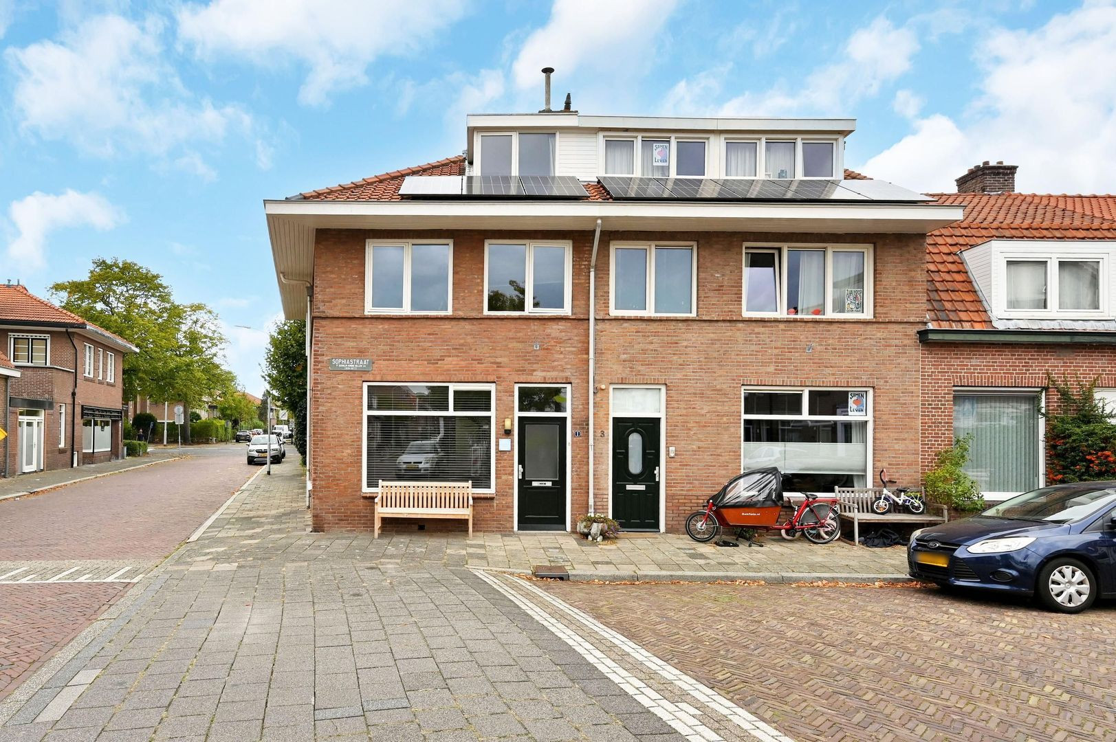 Hoekwoning te koop: Sophiastraat 1, Voorburg
