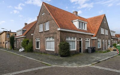 Emmastraat 1