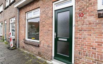 Huis te koop Emmastraat 10
