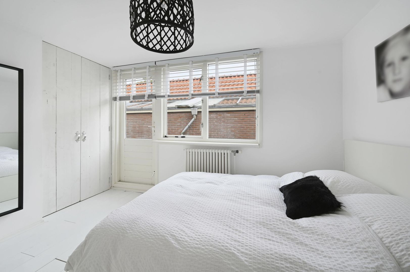 Tussenwoning te koop: Loolaan 11, Voorburg