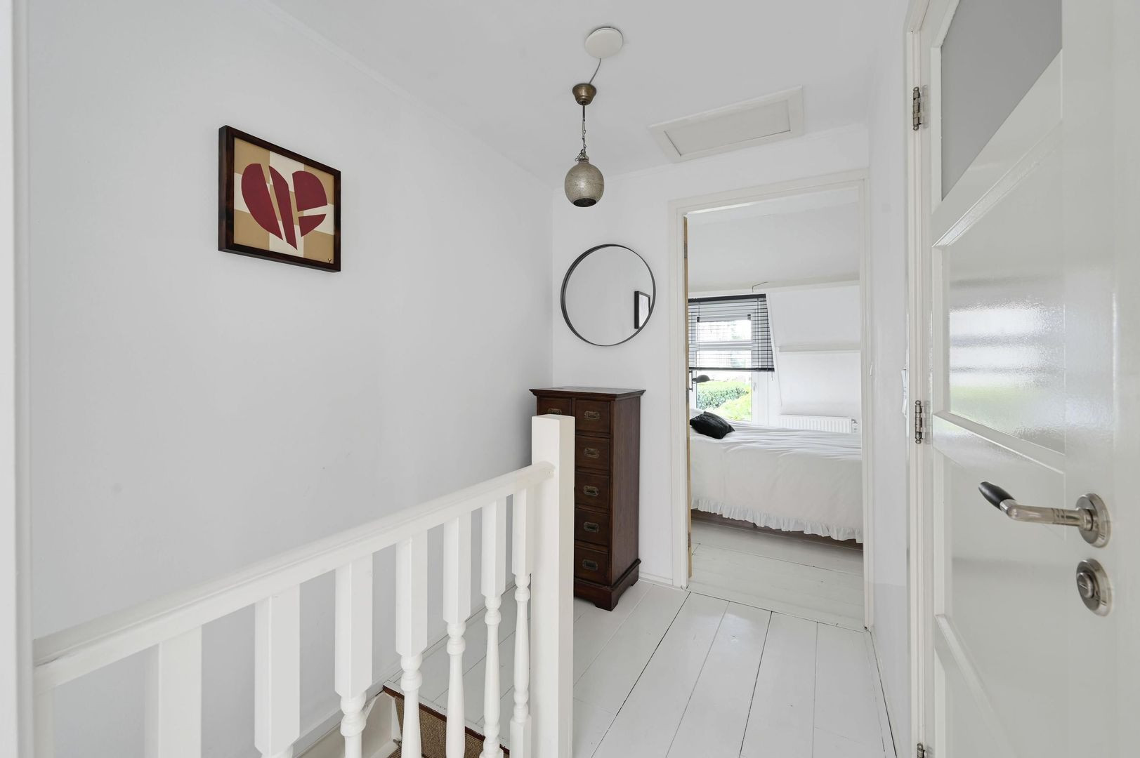 Tussenwoning te koop: Loolaan 11, Voorburg