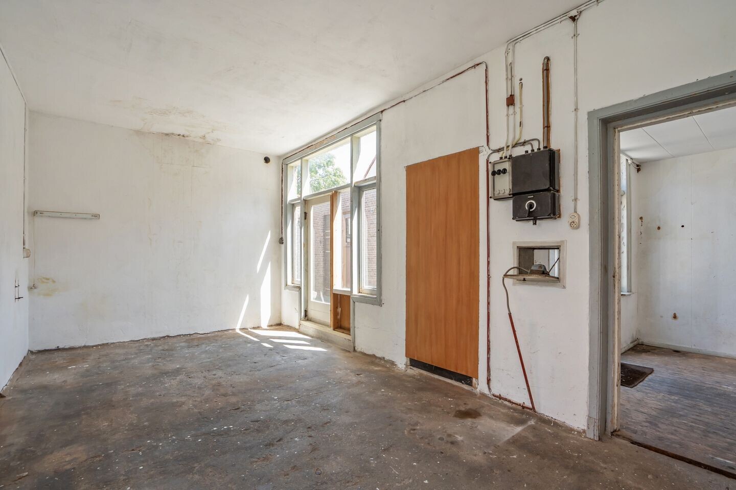 Twee-onder-één-kap te koop: Loolaan 21C, Voorburg