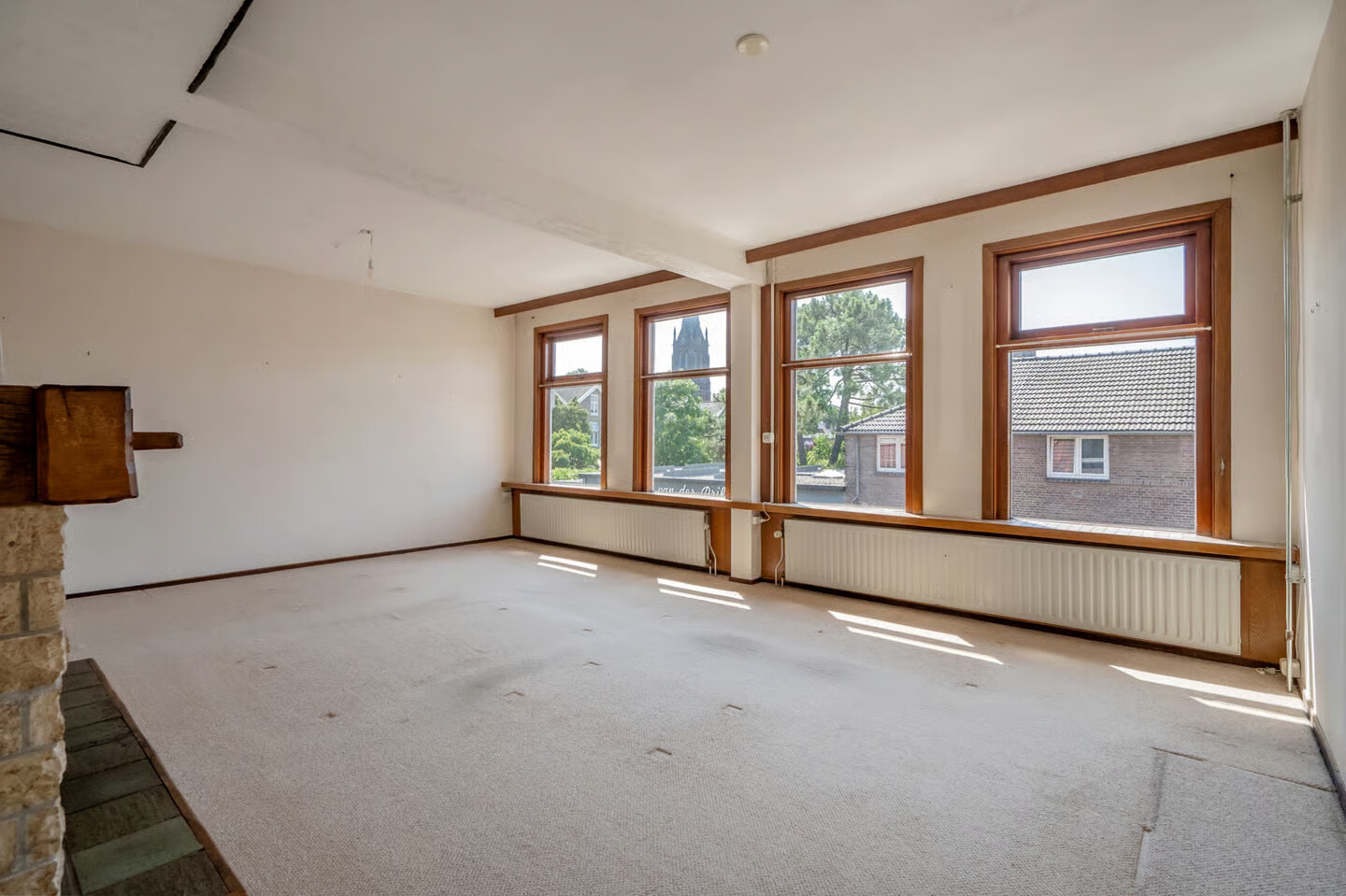 Twee-onder-één-kap te koop: Loolaan 21C, Voorburg