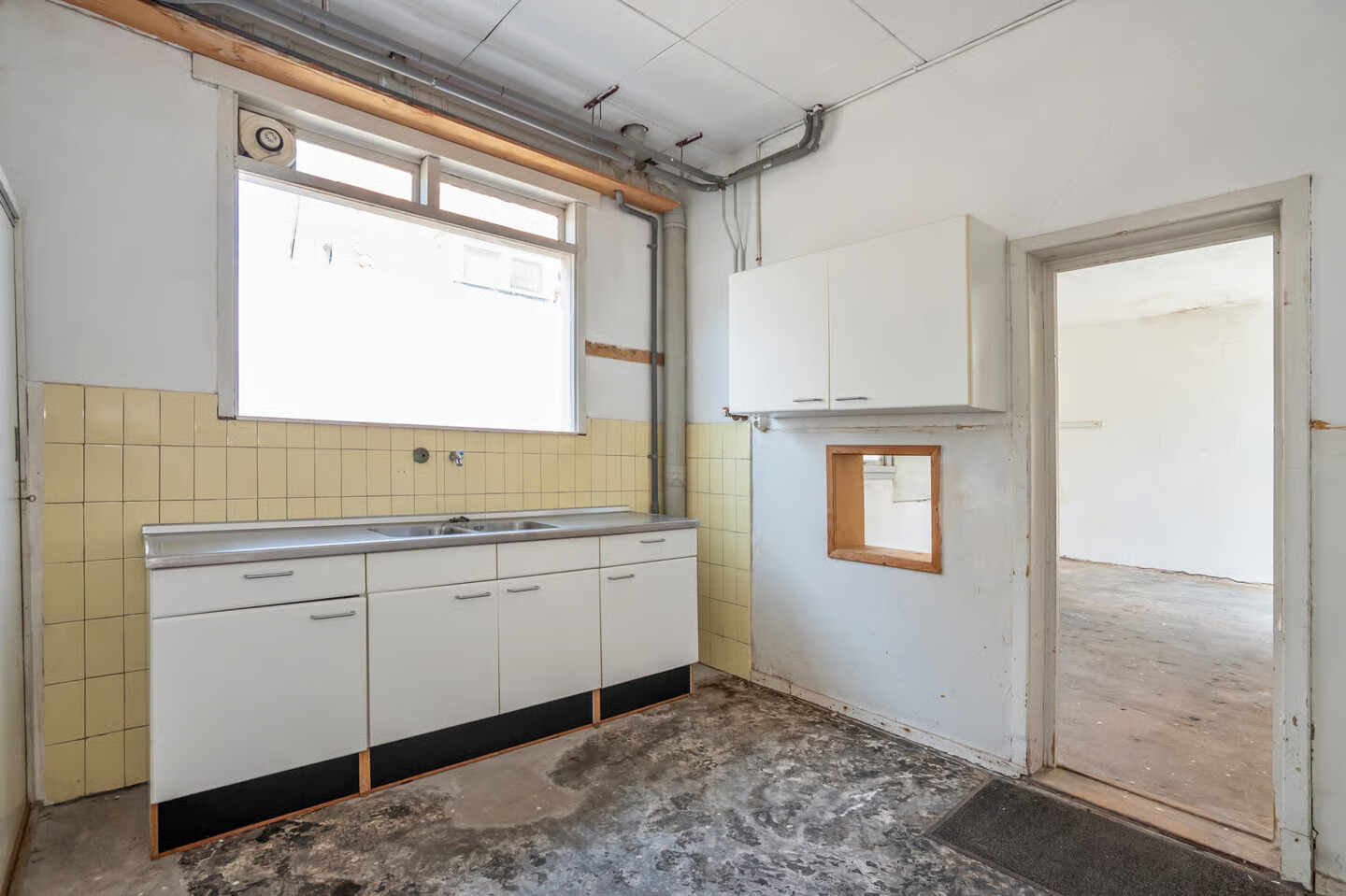 Twee-onder-één-kap te koop: Loolaan 21C, Voorburg
