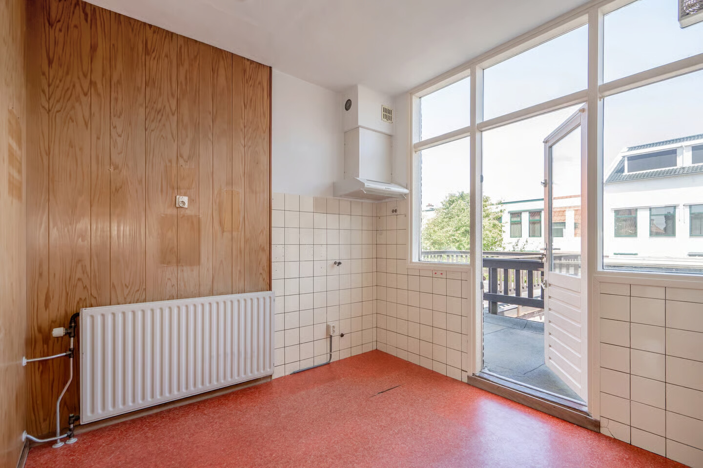 Twee-onder-één-kap te koop: Loolaan 21C, Voorburg