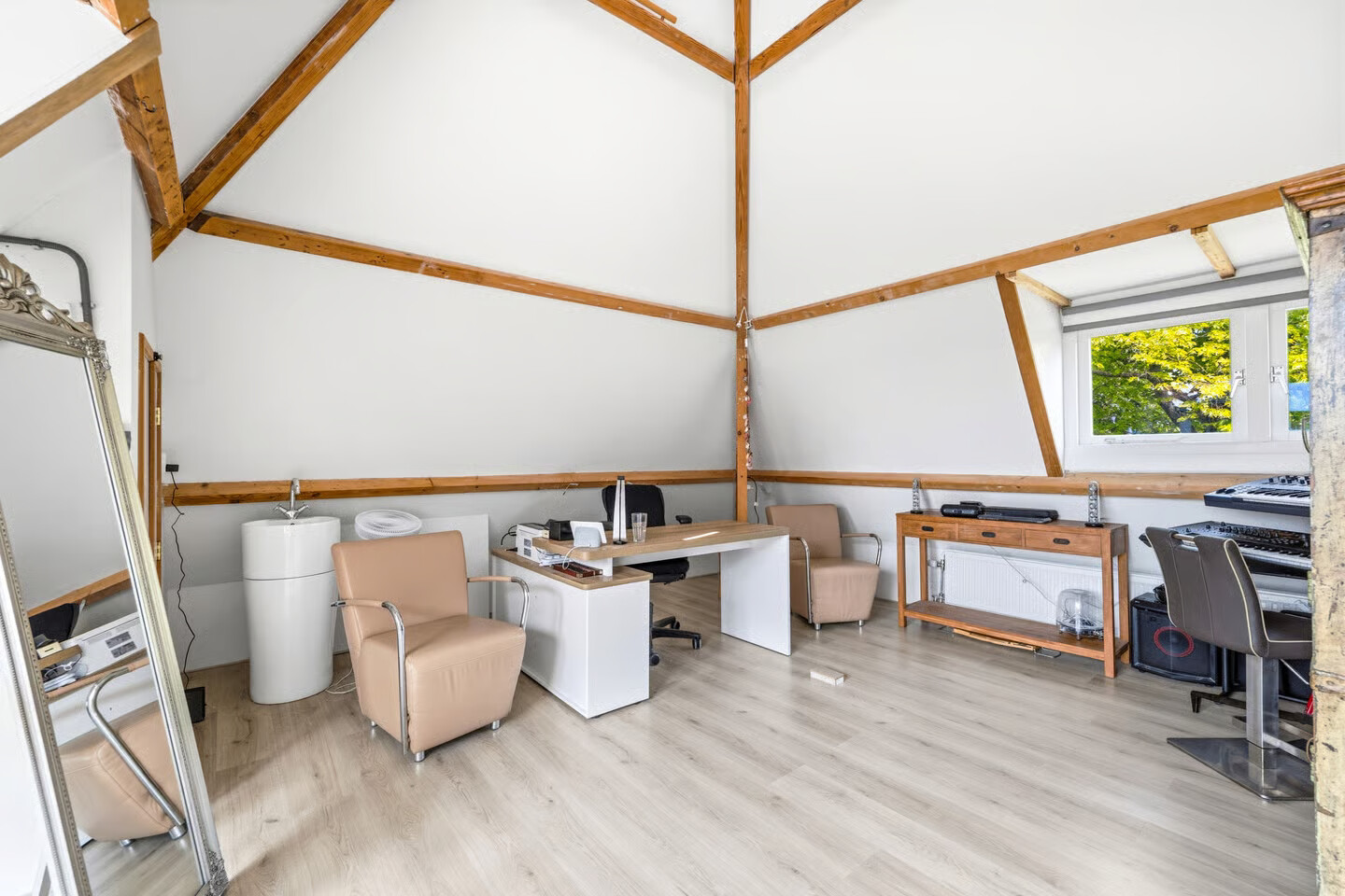 Tussenwoning te koop: Loolaan 96, Voorburg