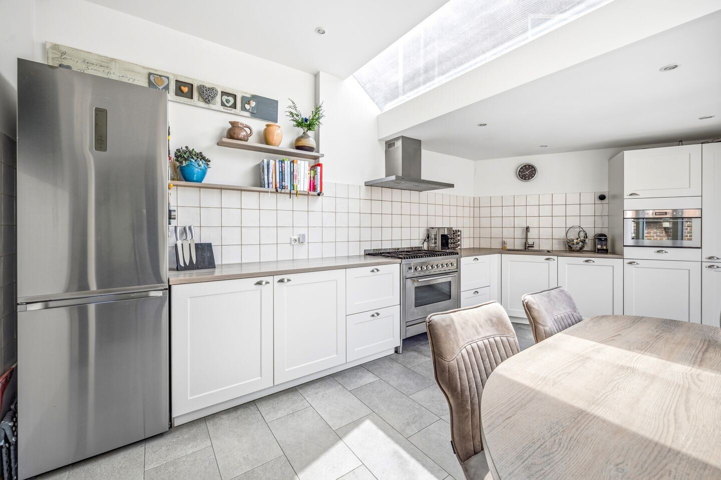 Tussenwoning te koop: Loolaan 96, Voorburg