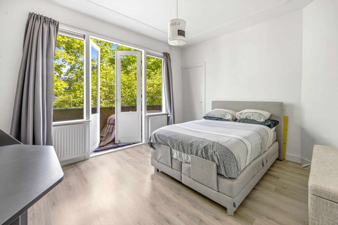 Tussenwoning te koop: Loolaan 96, Voorburg