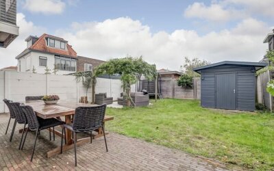 Rozenboomlaan 42