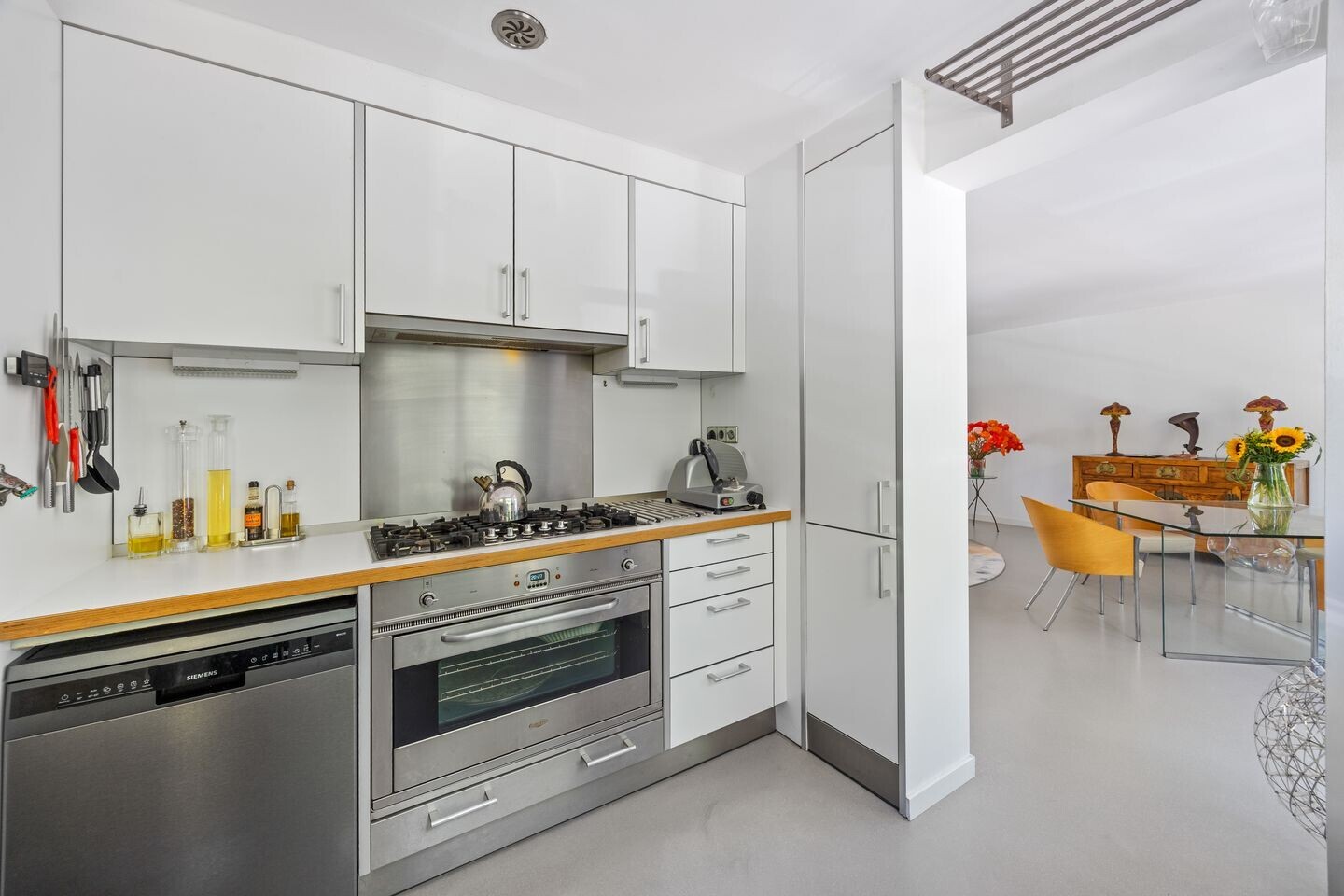 Appartement te koop: Rozenboomlaan 1T, Voorburg