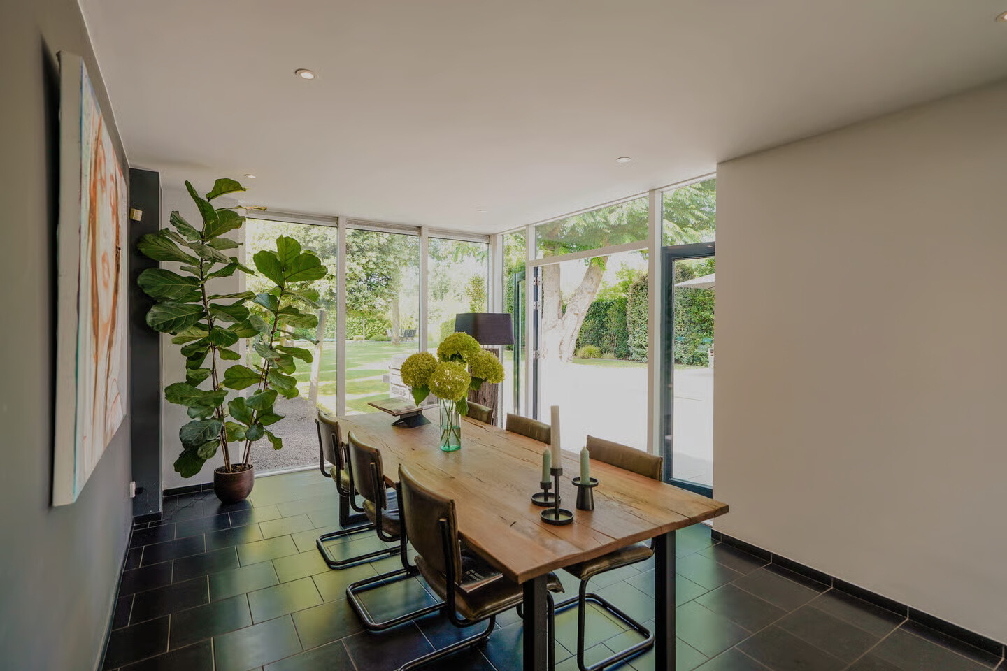 Twee-onder-één-kap te koop: Oosteinde 257, Voorburg