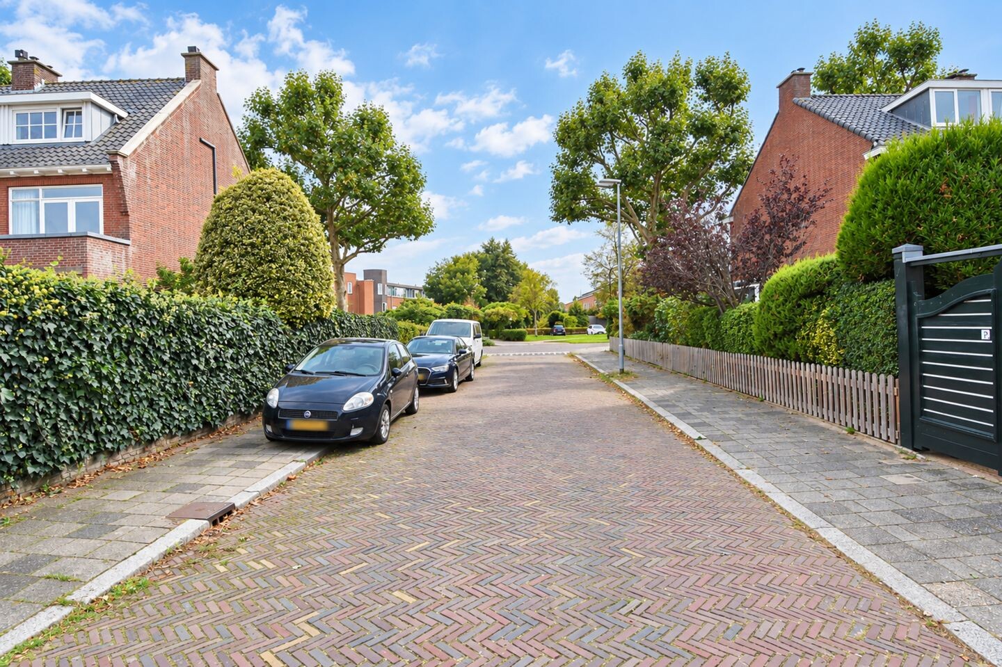 Hoekwoning te koop: Duivesteijnstraat 4, Voorburg