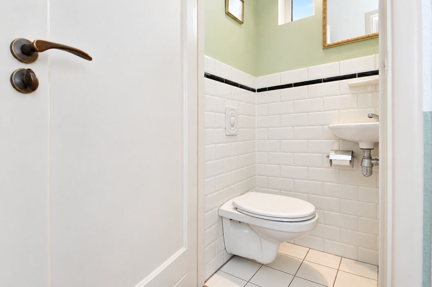 Hoekwoning te koop: Duivesteijnstraat 4, Voorburg