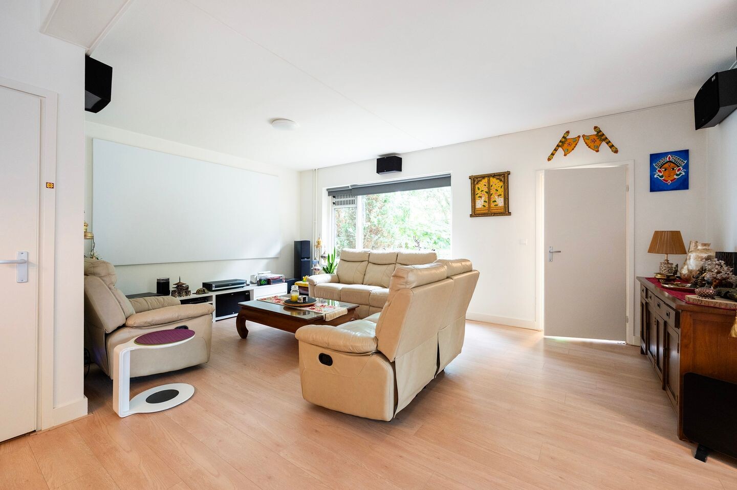 Tussenwoning te koop: Tulpentuin 347, Voorburg