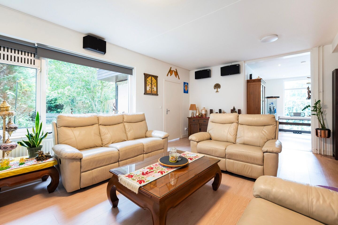 Tussenwoning te koop: Tulpentuin 347, Voorburg