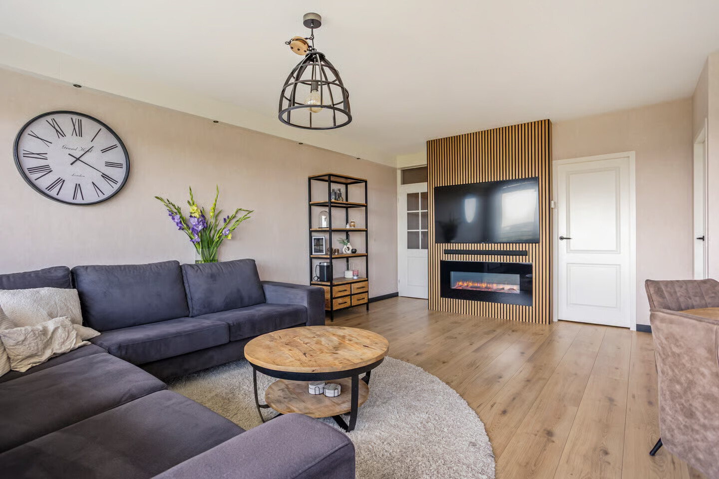 Appartement te koop: Rodelaan 277, Voorburg