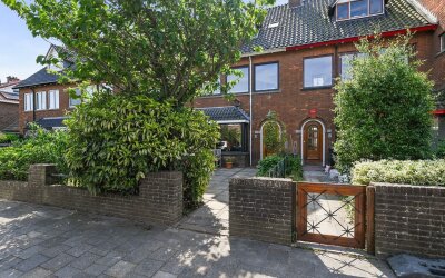 Essesteijns. 14