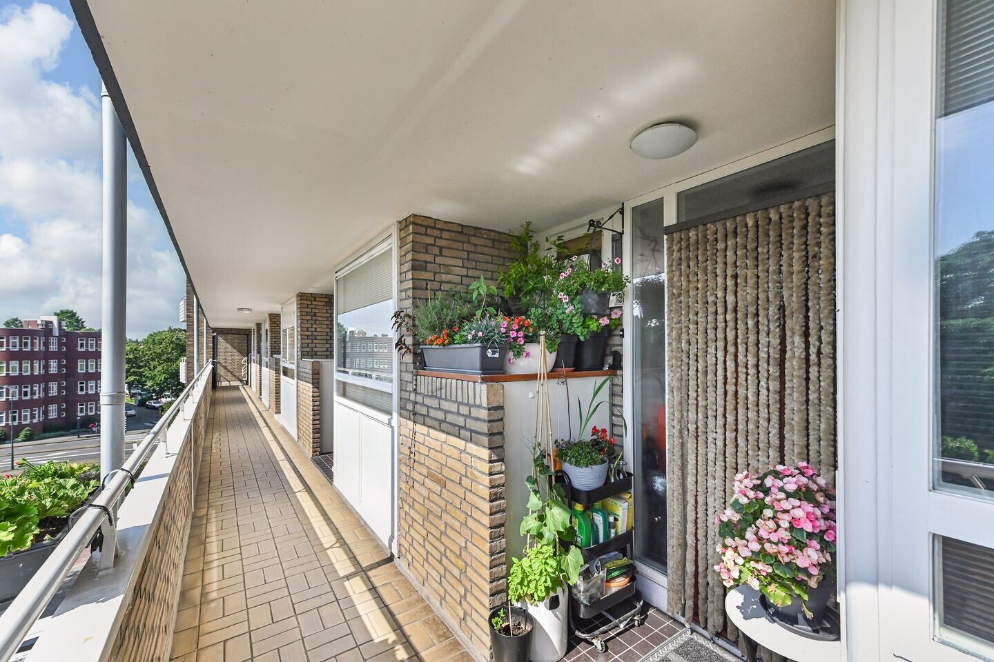 Appartement te koop: Prins Bernhardlaan 166, Voorburg