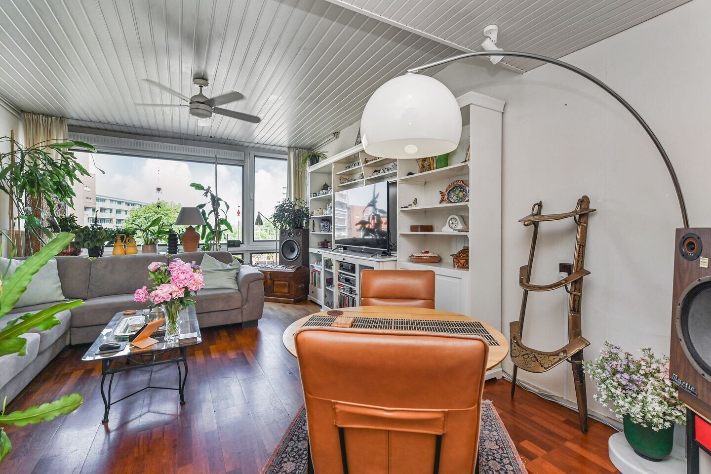 Appartement te koop: Prins Bernhardlaan 166, Voorburg