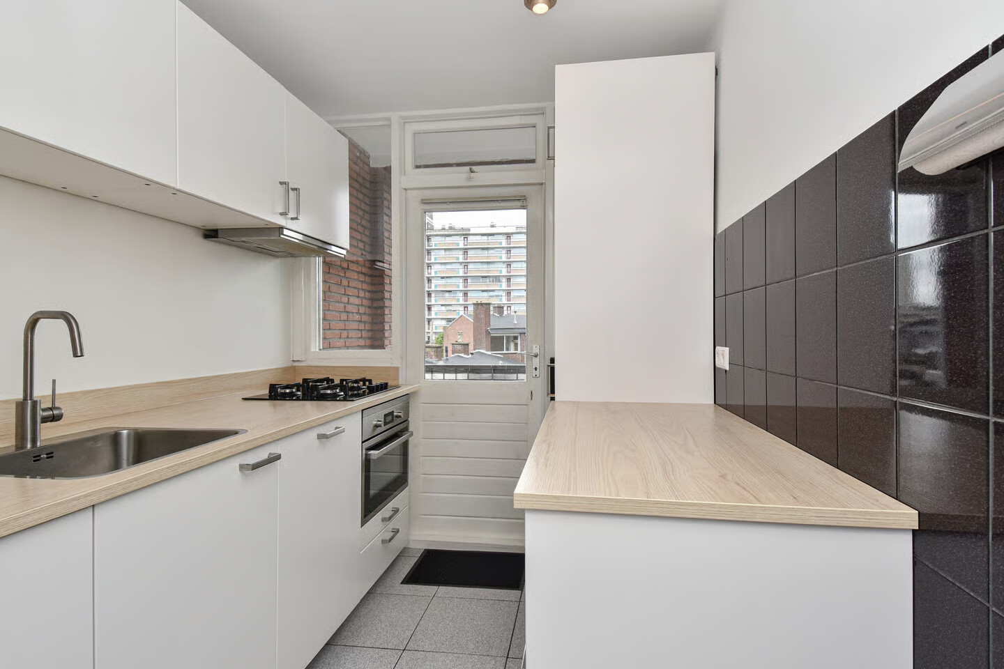 Appartement te koop: Monseigneur van Steelaan 146, Voorburg