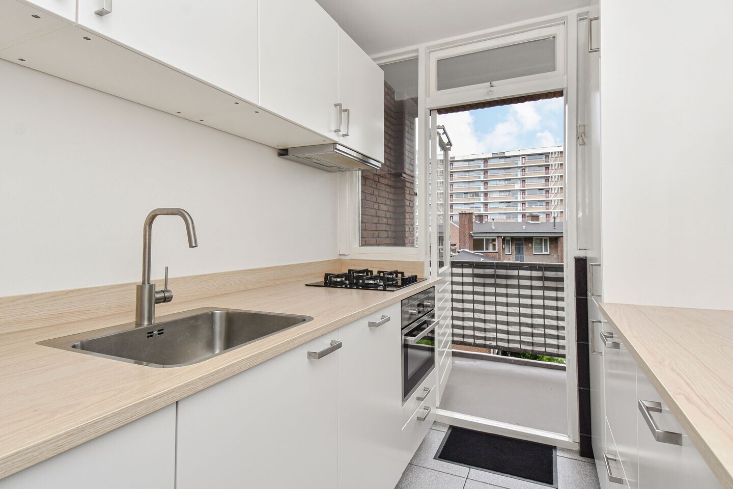 Appartement te koop: Monseigneur van Steelaan 146, Voorburg