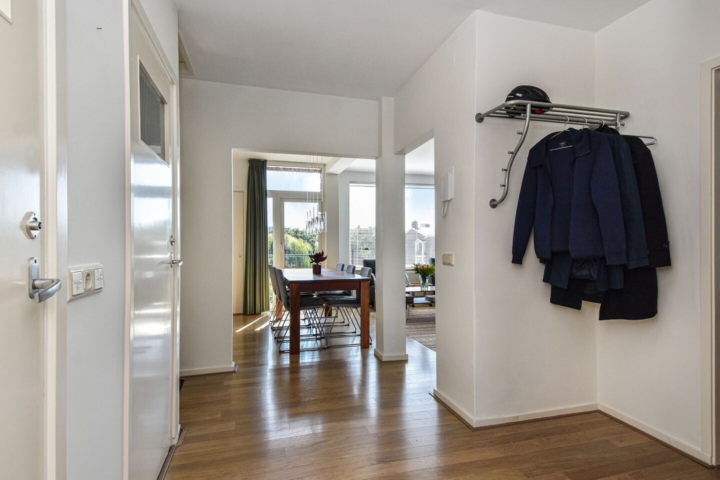 Appartement te koop: Koningin Julianalaan 185, Voorburg