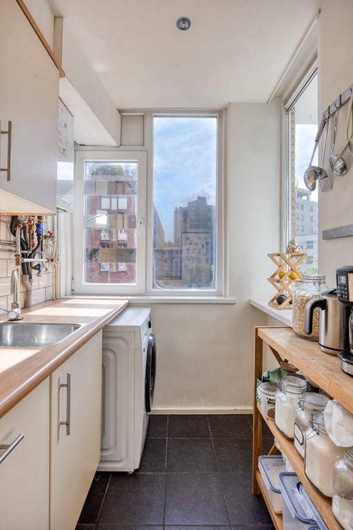 Appartement te koop: Bruijnings Ingenhoeslaan 126, Voorburg