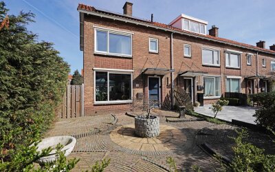 Douwes Dekkerstraat 24