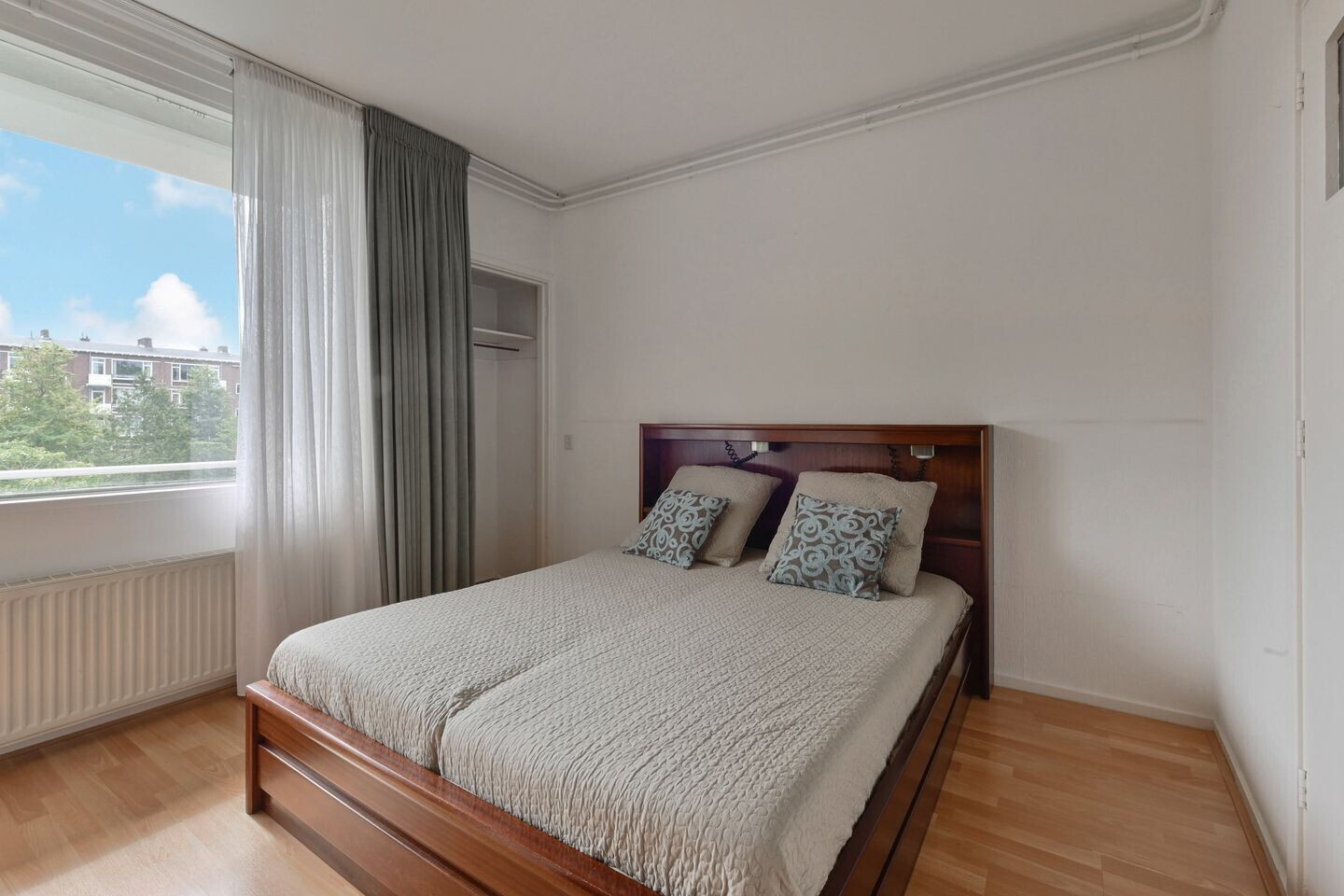 Appartement te koop: van Leeuwenstraat 56, Voorburg