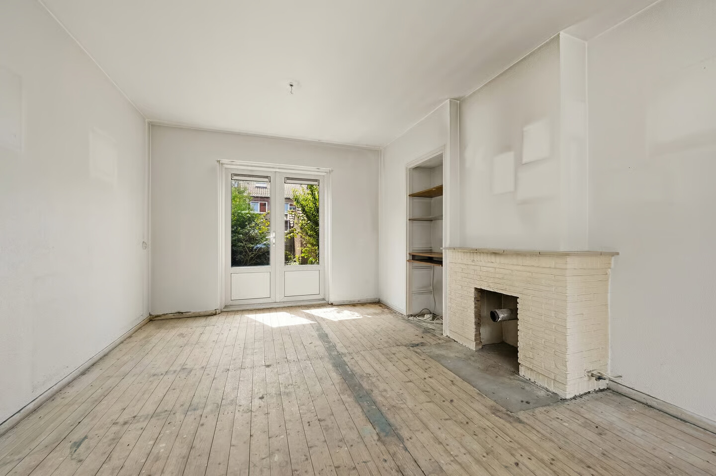 Tussenwoning te koop: De Genestetstraat 9, Voorburg
