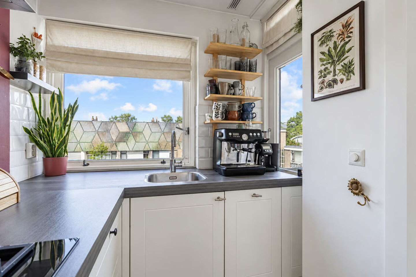 Appartement te koop: Prinses Beatrixlaan 10, Voorburg