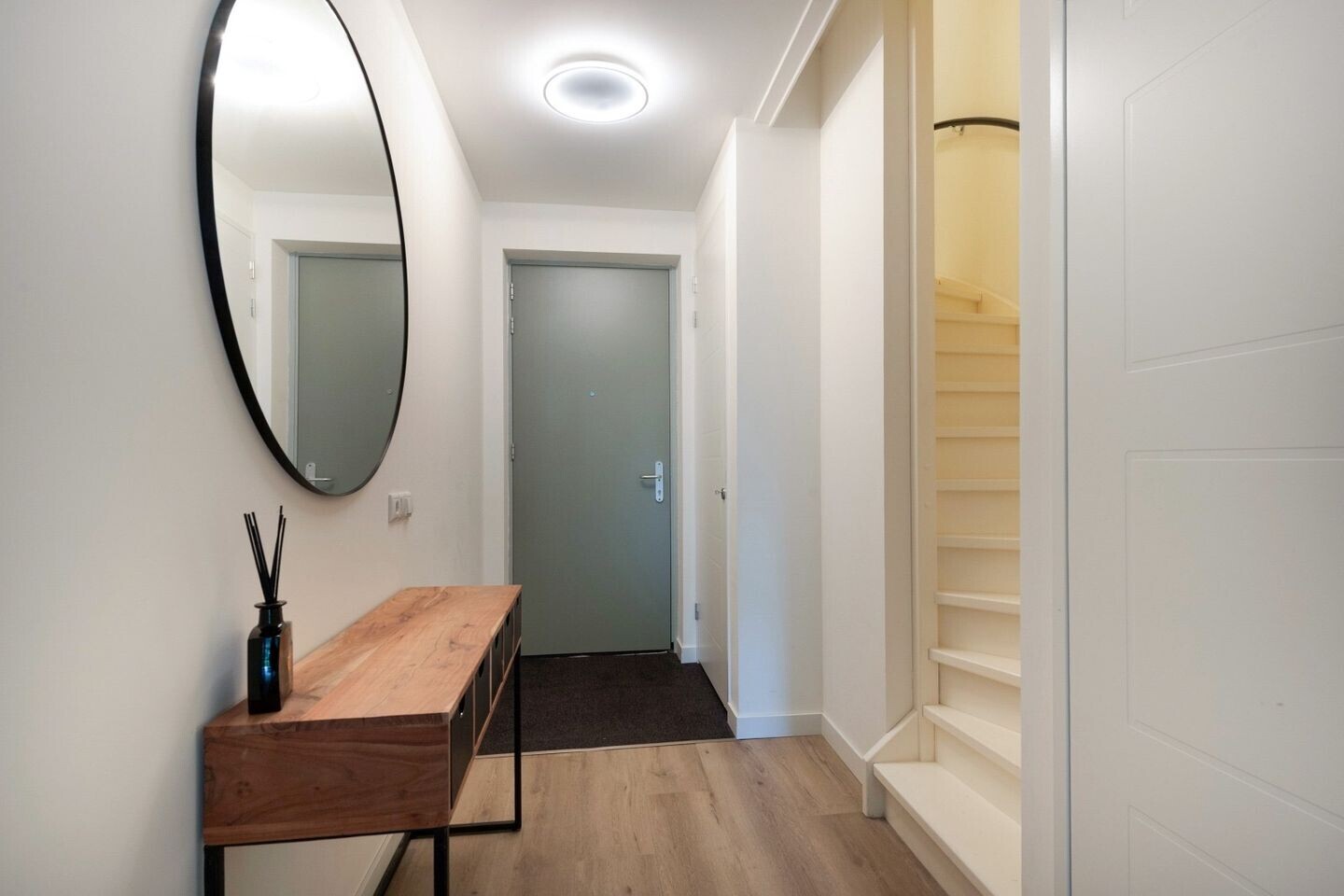 Appartement te koop: Prinses Beatrixlaan 437, Voorburg