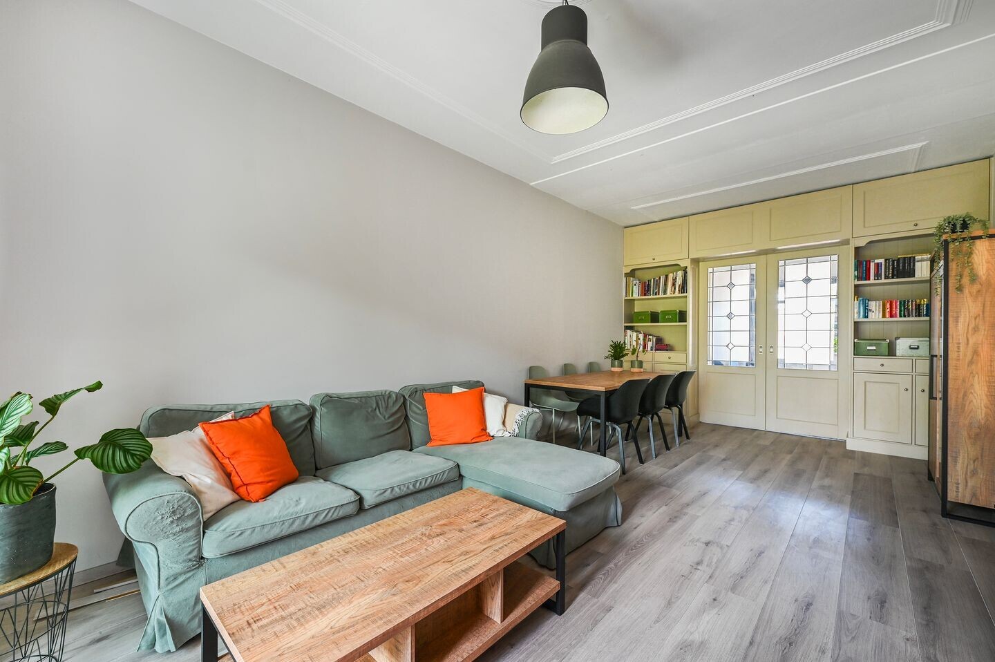 Appartement te koop: Koningin Wilhelminalaan 330C, Voorburg